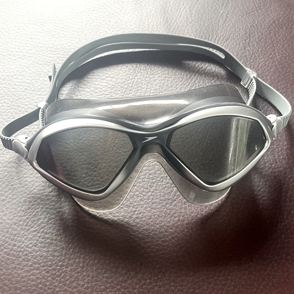 Speedo Gray Swim Goggles